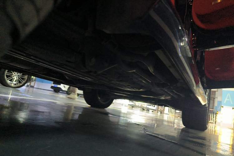 Used Lexus LX 2016 570 8-Seater Parallel Import Chassis Rear Right