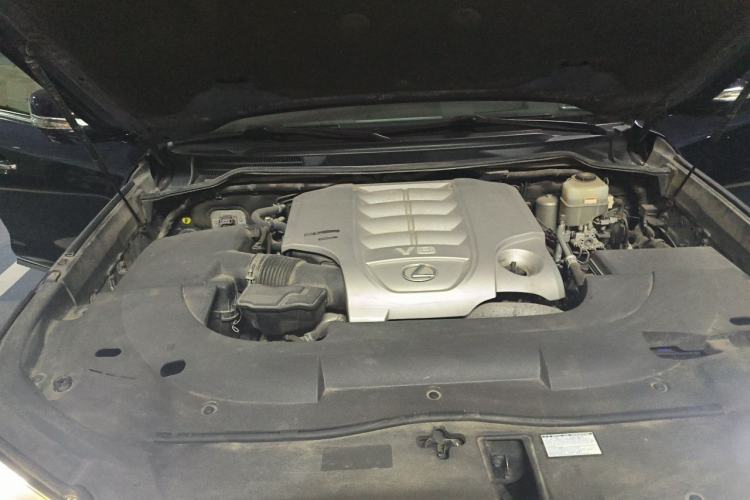 Used Lexus LX 2016 570 8-Seater Parallel Import Engine Bay
