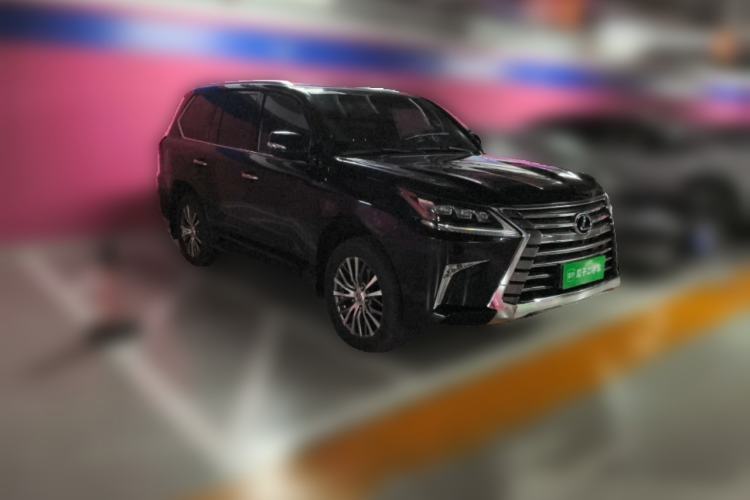 Used Lexus LX 2016 570 Dynamic Luxury Edition Front Right 45 Deg
