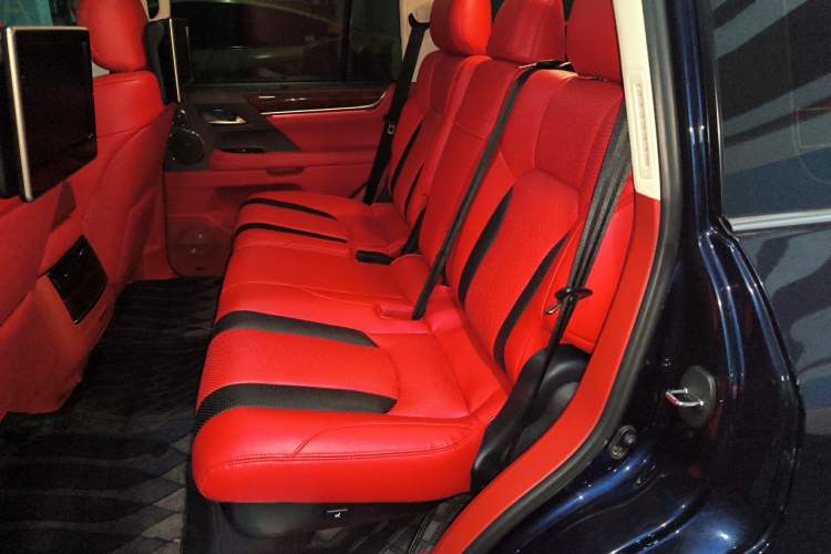Used Lexus LX 2016 570 8-Seater Parallel Import Left Rear Seat