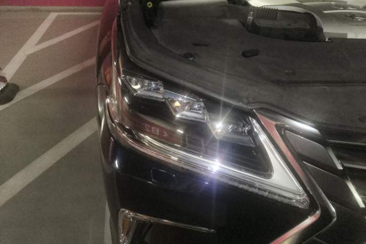 Used Lexus LX 2016 570 Dynamic Luxury Edition Right Front Headlight
