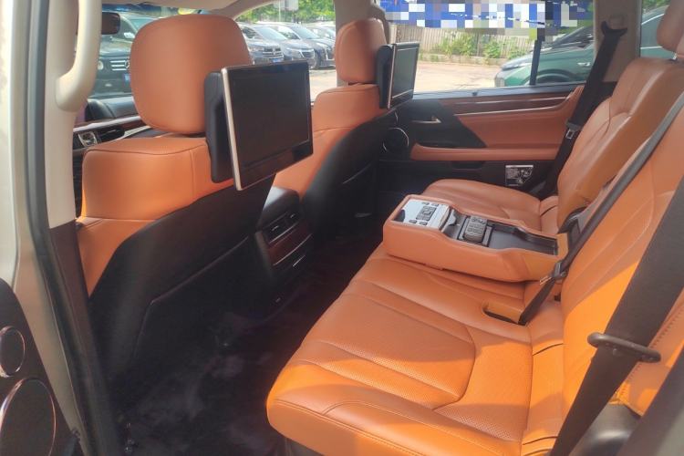 Used Lexus LX 2016 570 Prestige Luxury Edition Interior 1
