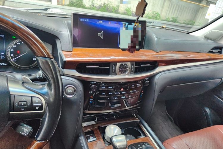 Used Lexus LX 2016 570 Dynamic Luxury Edition Audio And AC Panel
