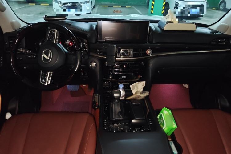 Used Lexus LX 2016 570 Prestige Luxury Edition Center Console