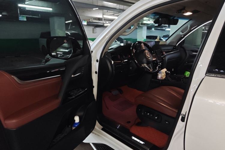 Used Lexus LX 2016 570 Prestige Luxury Edition Driver Seat
