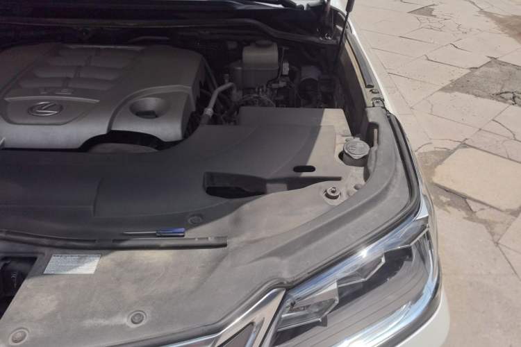 Used Lexus LX 2016 570 Dynamic Luxury Edition Engine Bay Left