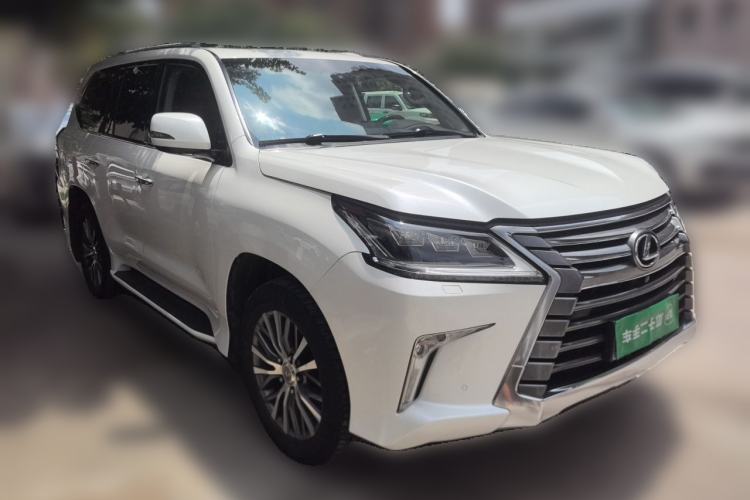 Used Lexus LX 2016 570 Dynamic Luxury Edition Front Right 45 Deg