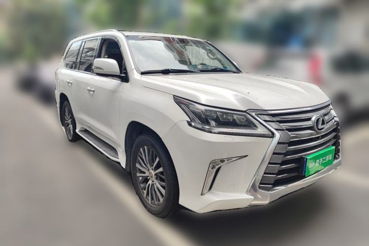 Used Lexus LX 2016 570 Dynamic Luxury Edition Front Right 45 Deg