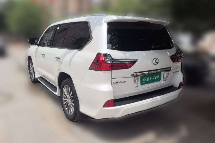 Used Lexus LX 2016 570 Dynamic Luxury Edition Rear Left 45 Deg