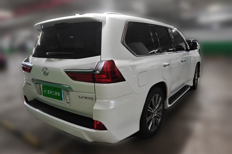 Used Lexus LX 2016 570 Prestige Luxury Edition Rear Right 45 Deg