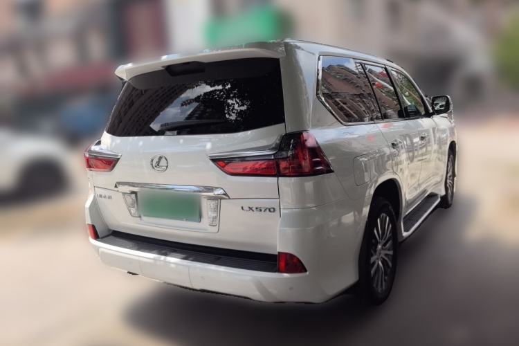 Used Lexus LX 2016 570 Dynamic Luxury Edition Rear Right 45 Deg