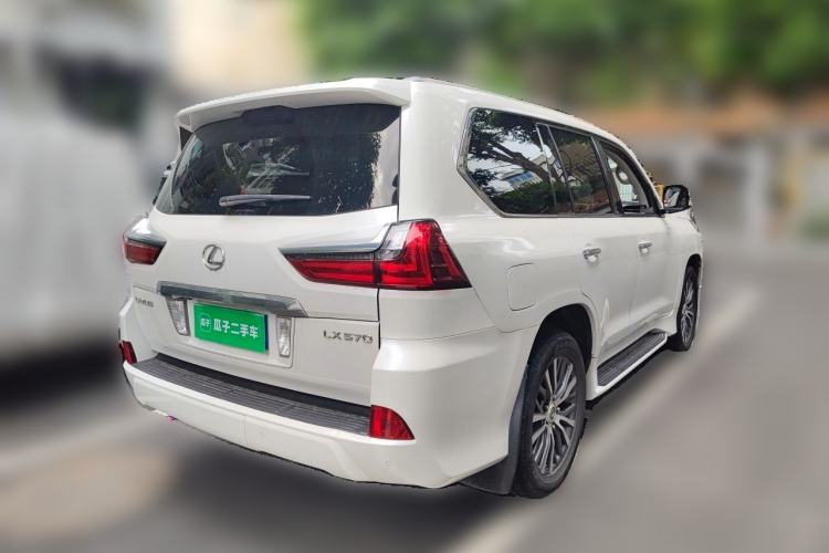 Used Lexus LX 2016 570 Dynamic Luxury Edition Rear Right 45 Deg