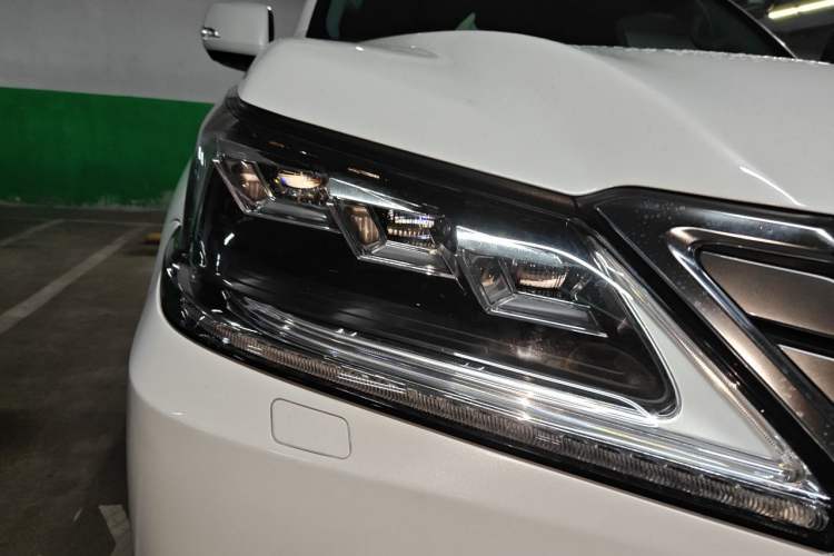 Used Lexus LX 2016 570 Prestige Luxury Edition Right Front Headlight