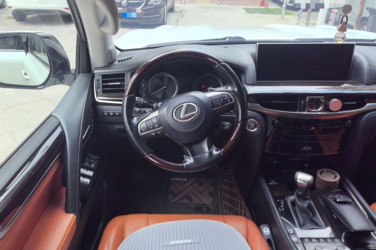 Used Lexus LX 2016 570 Dynamic Luxury Edition Steering Wheel