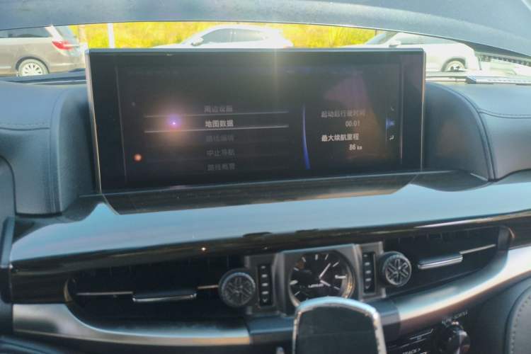 Used Lexus LX 2017 570 Dynamic Luxury Edition Audio And AC Panel