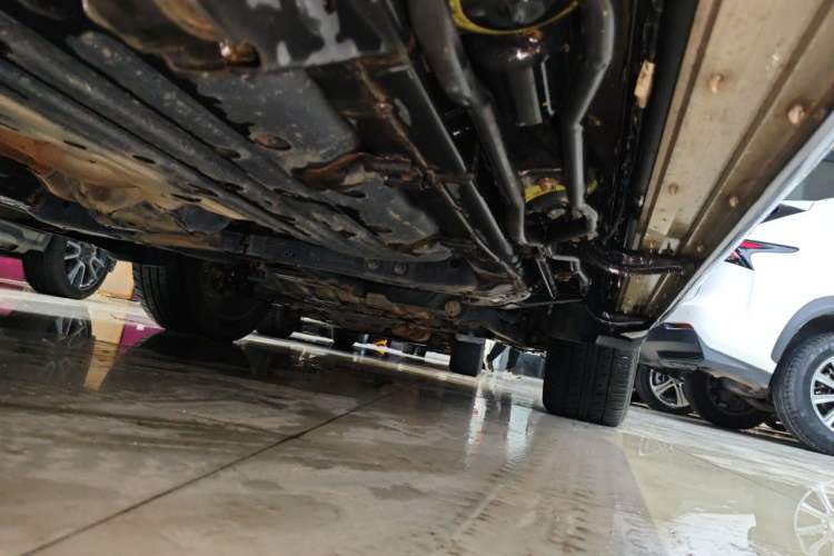 Used Lexus LX 2017 570 Prestige Luxury Edition Chassis Rear Right