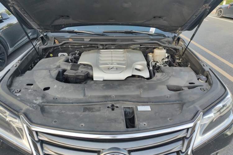 Used Lexus LX 2017 570 Dynamic Luxury Edition Engine Bay