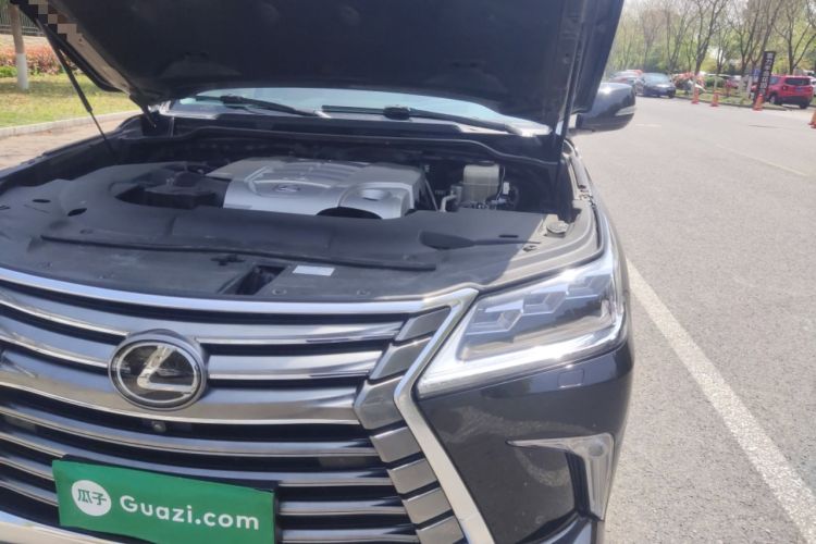 Used Lexus LX 2017 570 Prestige Luxury Edition Engine Bay Left