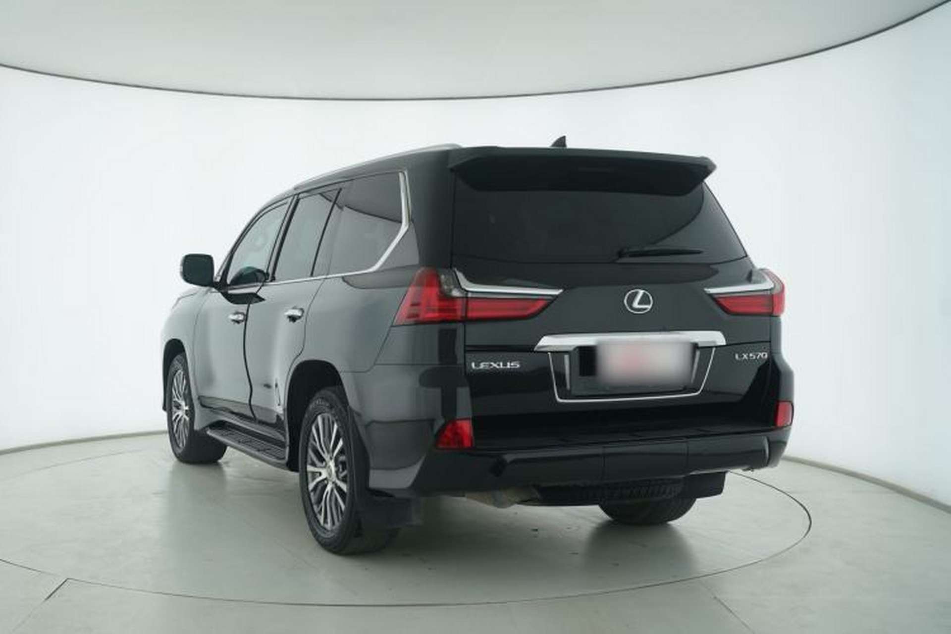 Used Lexus LX 2017 570 Dynamic Luxury Edition Exterior 3