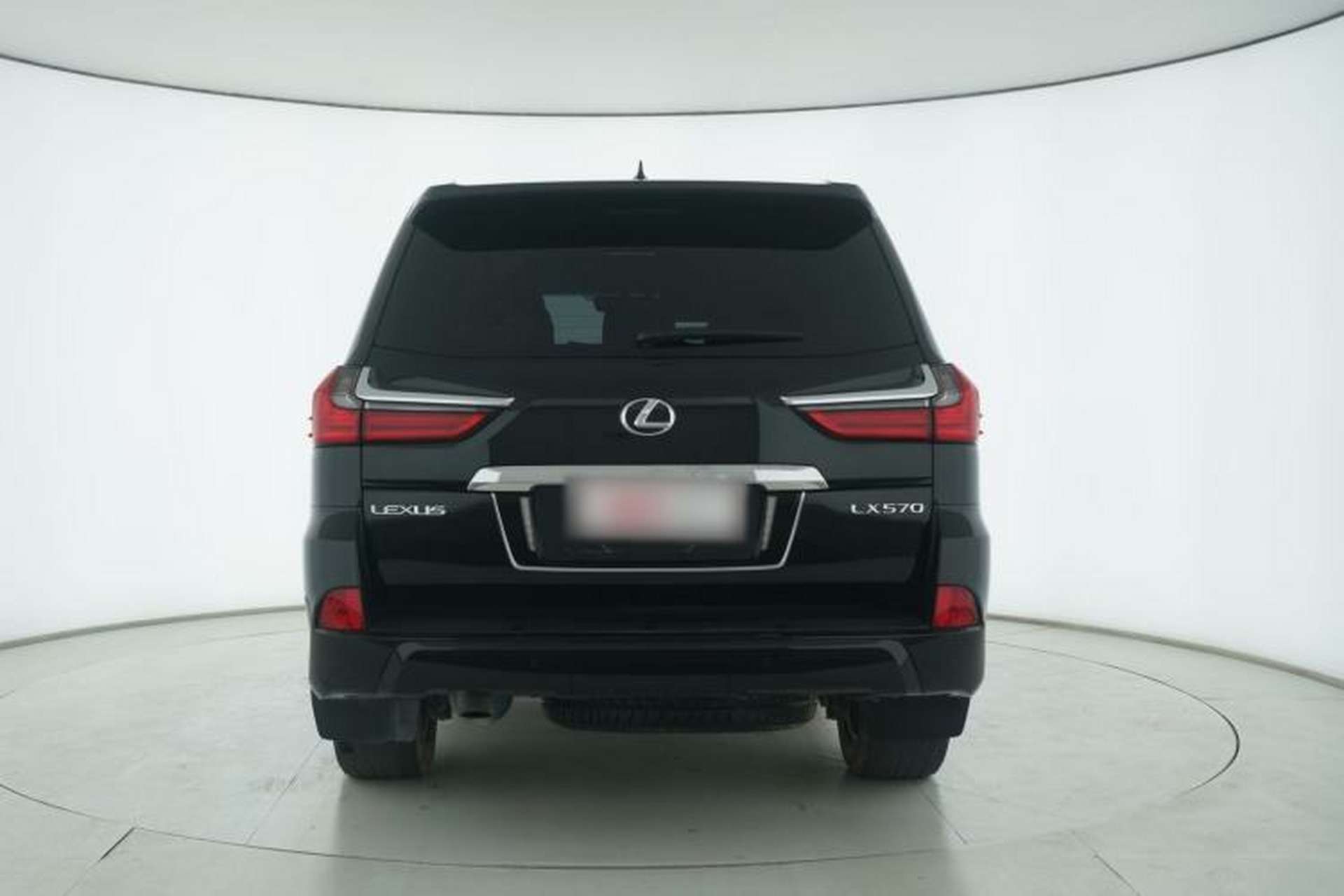 Used Lexus LX 2017 570 Dynamic Luxury Edition Exterior 4