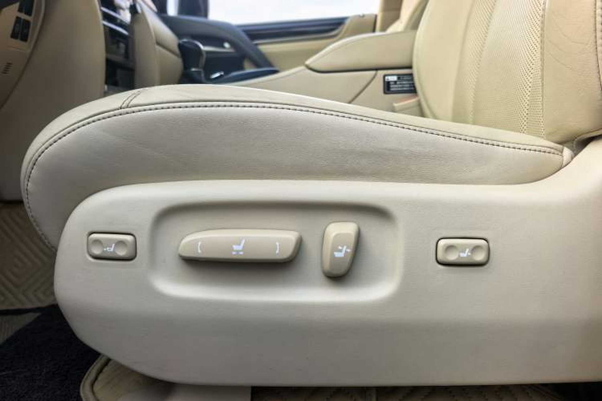Used Lexus LX 2017 570 Dynamic Luxury Edition Exterior 5