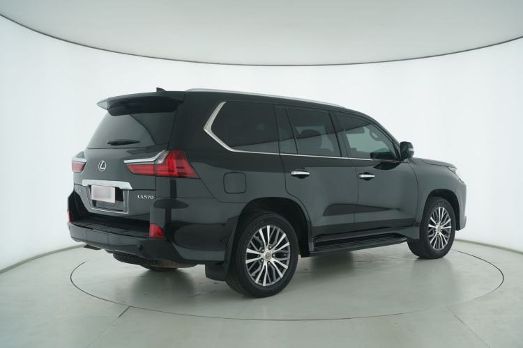 Used Lexus LX 2017 570 Dynamic Luxury Edition Exterior 6