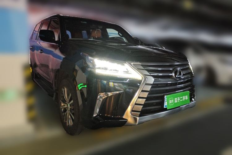 Used Lexus LX 2017 570 Dynamic Luxury Edition Front Right 45 Deg