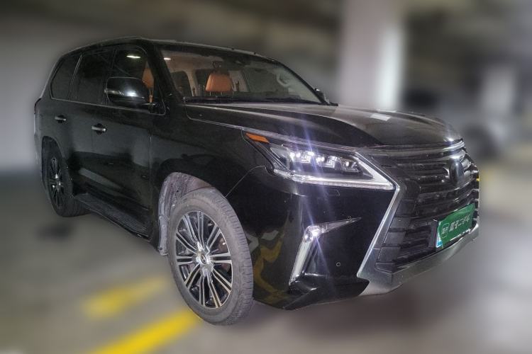 Used Lexus LX 2017 570 Prestige Luxury Edition Front Right 45 Deg