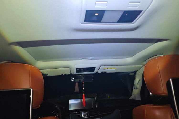 Used Lexus LX 2017 570 Dynamic Luxury Edition Headliner
