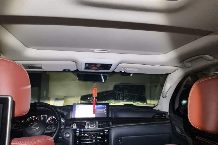 Used Lexus LX 2017 570 Dynamic Luxury Edition Headliner