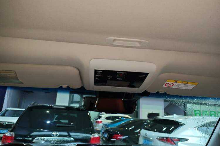 Used Lexus LX 2017 570 Prestige Luxury Edition Headliner