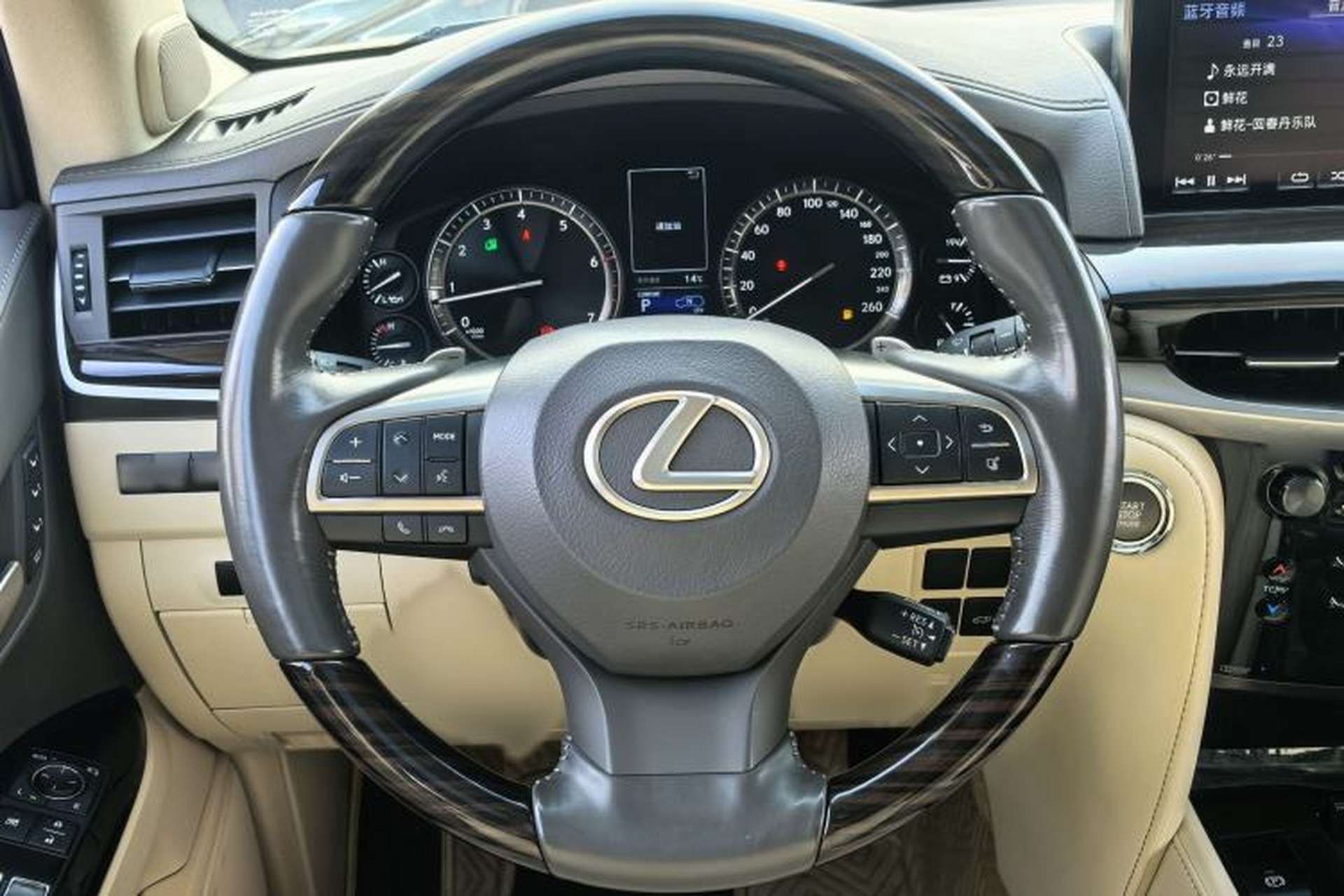 Used Lexus LX 2017 570 Dynamic Luxury Edition Interior 2