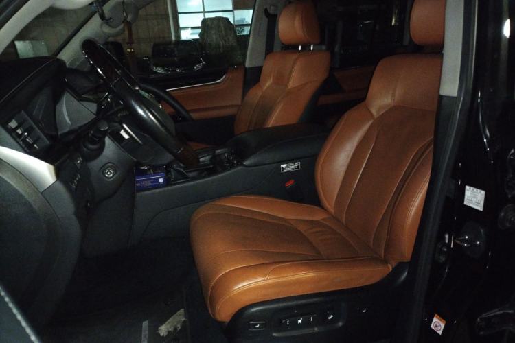 Used Lexus LX 2017 570 Prestige Luxury Edition Left Front Seat