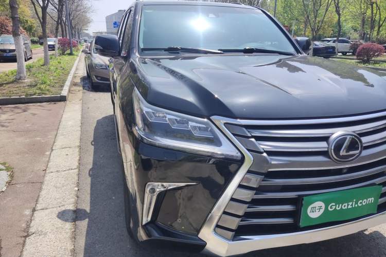 Used Lexus LX 2017 570 Prestige Luxury Edition Right Front Headlight