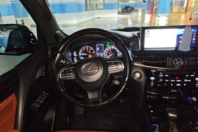 Used Lexus LX 2017 570 Dynamic Luxury Edition Steering Wheel