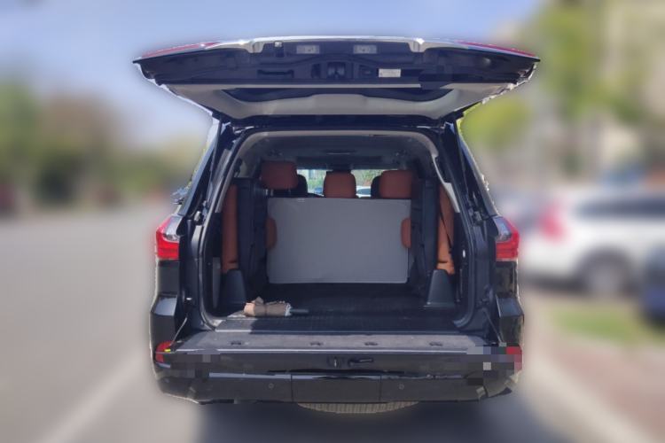 Used Lexus LX 2017 570 Prestige Luxury Edition Trunk
