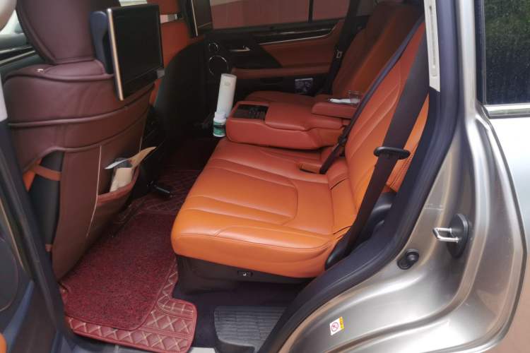 Used Lexus LX 2017 570 Dynamic Luxury Edition Left Rear Seat