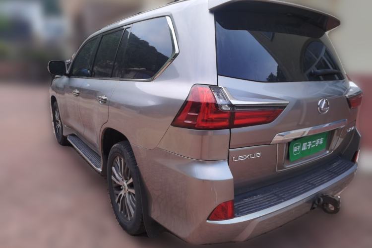 Used Lexus LX 2017 570 Dynamic Luxury Edition Rear Left 45 Deg