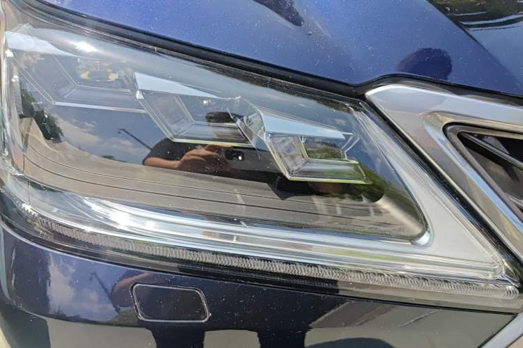 Used Lexus LX 2017 570 Prestige Luxury Edition Right Front Headlight