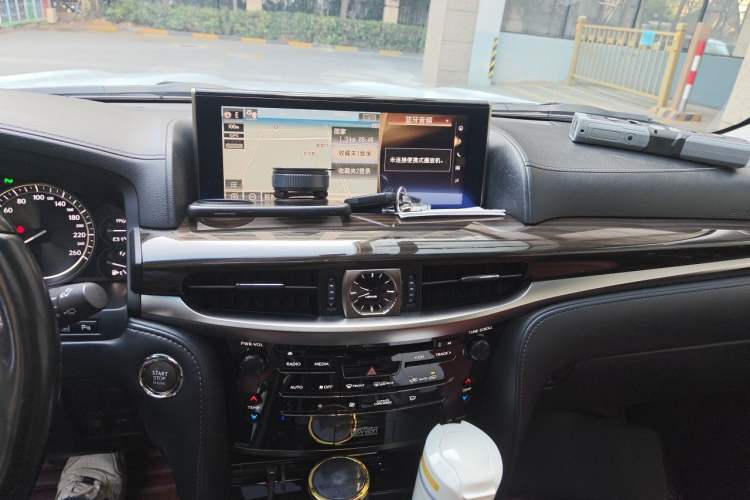 Used Lexus LX 2017 570 Dynamic Luxury Edition Audio And AC Panel
