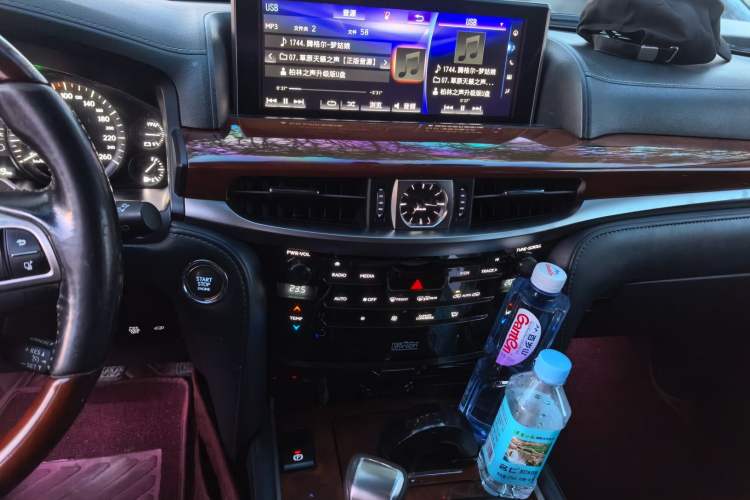 Used Lexus LX 2017 570 Dynamic Luxury Edition Audio And AC Panel