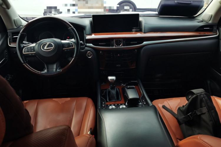 Used Lexus LX 2017 570 Prestige Luxury Edition Center Console