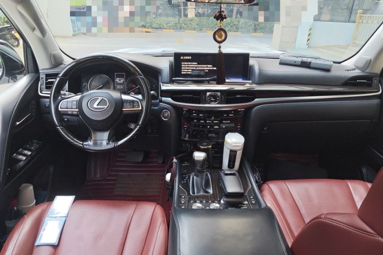 Used Lexus LX 2017 570 Dynamic Luxury Edition Center Console