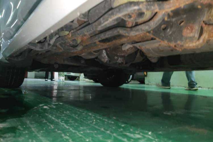 Used Lexus LX 2017 570 Prestige Luxury Edition Chassis Rear Left