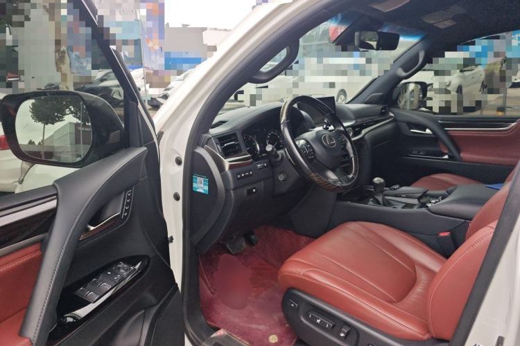 Used Lexus LX 2017 570 Prestige Luxury Edition Driver Seat