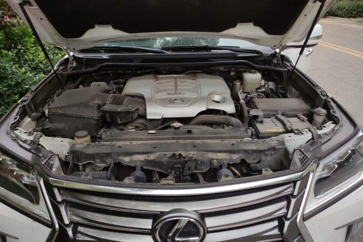 Used Lexus LX 2017 570 Dynamic Luxury Edition Engine Bay