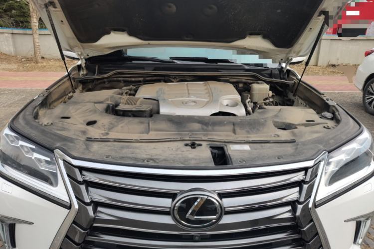Used Lexus LX 2017 570 Prestige Luxury Edition Engine Bay