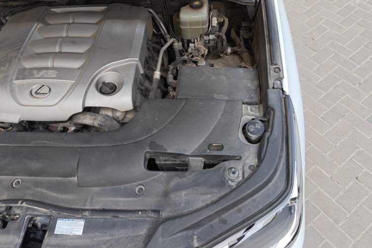 Used Lexus LX 2017 570 Dynamic Luxury Edition Engine Bay Left