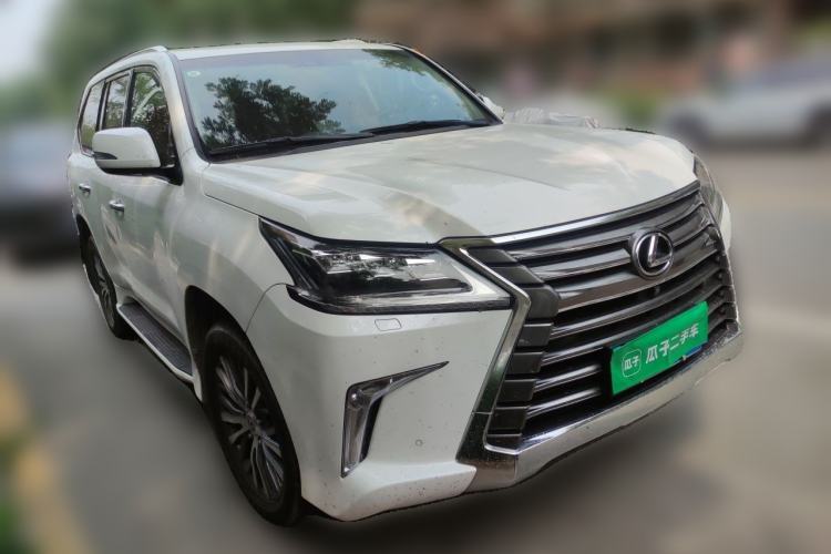 Used Lexus LX 2017 570 Dynamic Luxury Edition Front Right 45 Deg