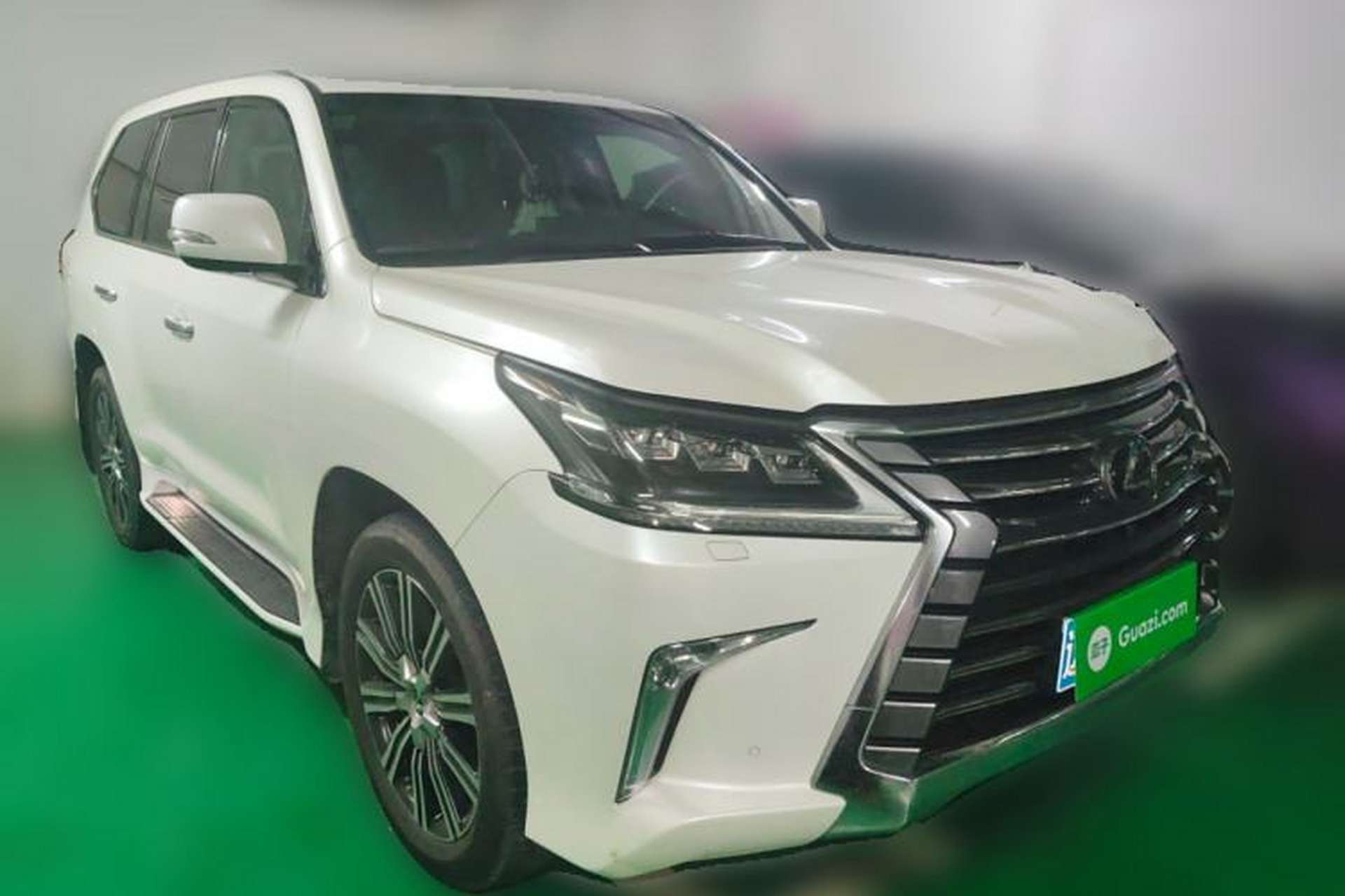 Used Lexus LX 2017 570 Prestige Luxury Edition Front Right 45 Deg